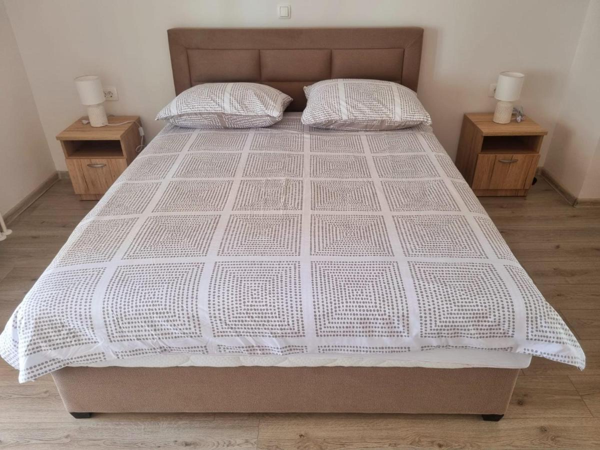 Apartment Mate Sukošan Kültér fotó