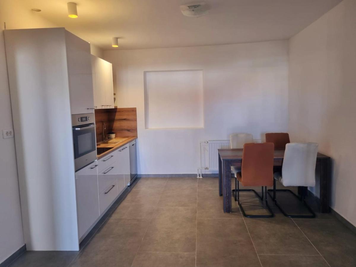 Apartment Mate Sukošan Kültér fotó
